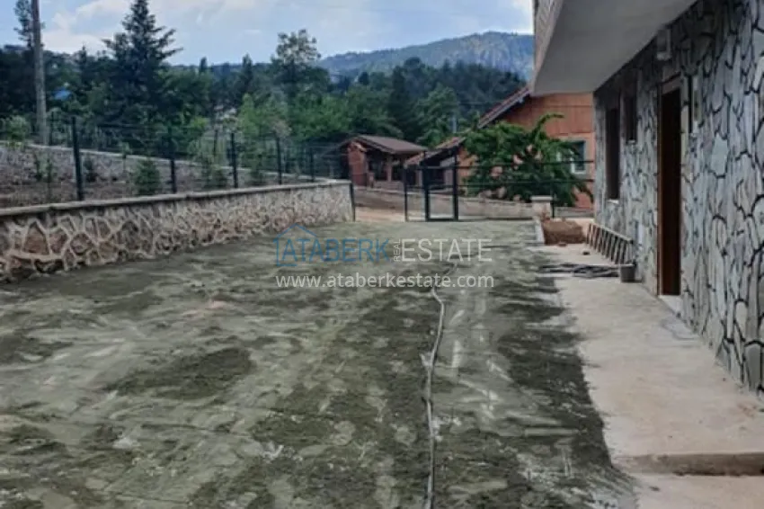 Вилла 4+1 с садом и частной территорией, в районе Торослар города Мерсин 11 