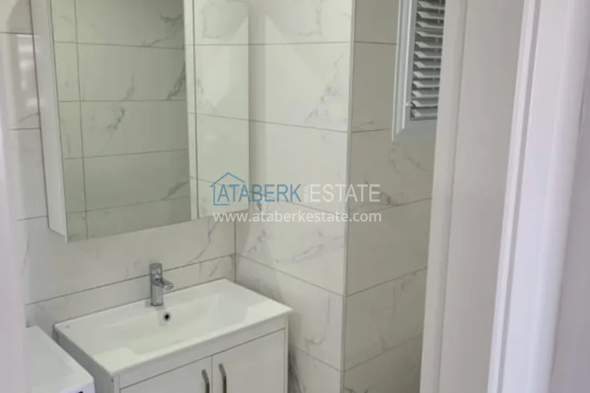 Приобрести Трехкомнатная квартира с мебелью и техникой напрямую от собственника в Газипаше, Пазарджи 12 