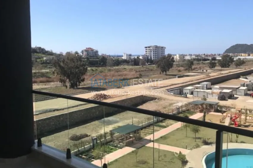 Приобрести Линейная четырехкомнатная квартира с мебелью в Алании – Газипаша 13