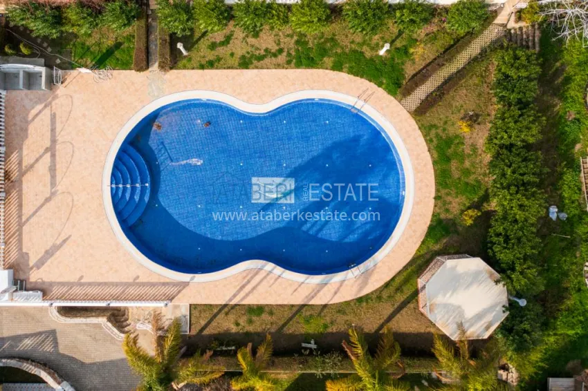 Недвижимость для ВНЖ! Вилла с мебелью в жилом комплексе - Алания, район Конаклы  18 