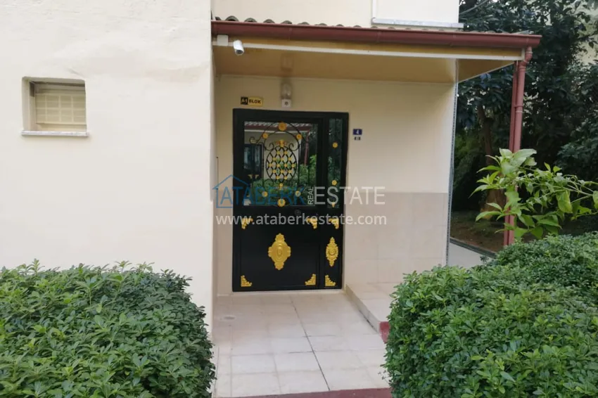 Квартира 1+1 меблированная в жилом комплексе с инфраструктурой, район Махмутлар – Алания  15 