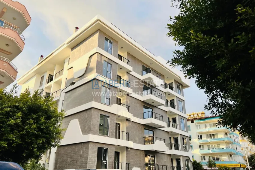 Квартира 1+1 от собственника с новой мебелью в центре Алании 1