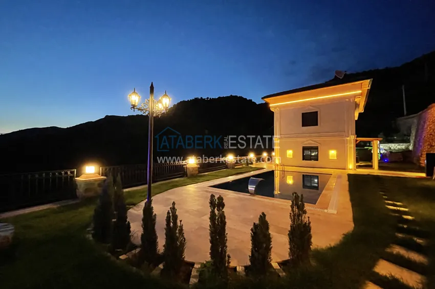 Современная частная двухэтажная вилла с новой мебелью и роскошным панорамным видом в Газипаше  5 