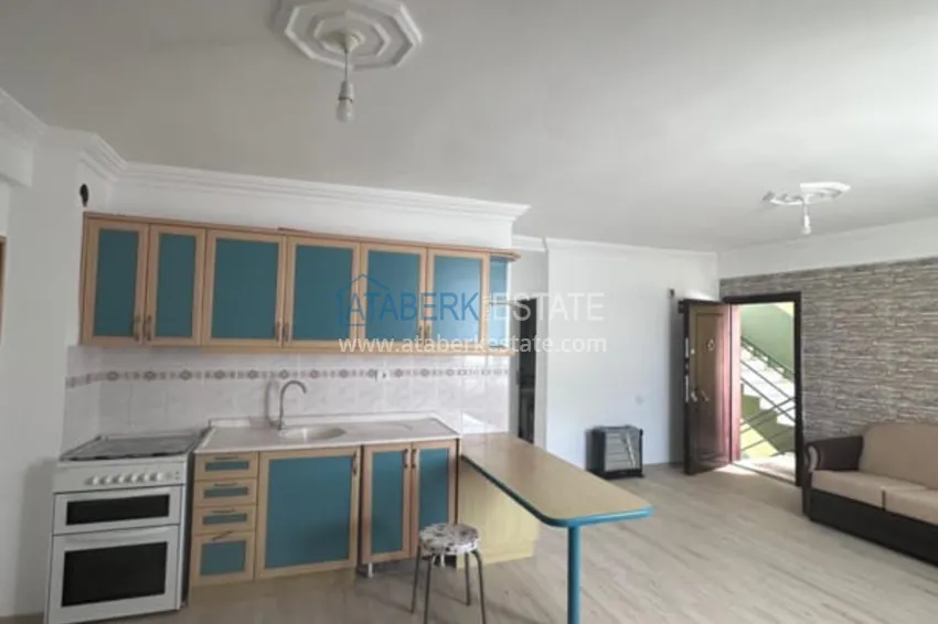 Приобрести Трехкомнатная квартира после ремонта в Газипаше 3 