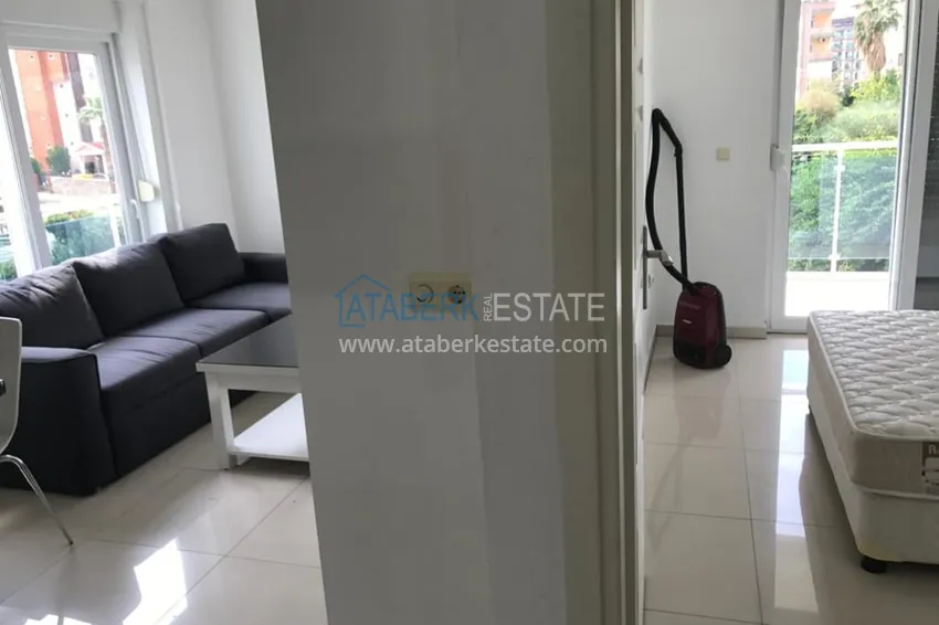 Приобрести Квартира 1+1 меблированная всего в 200 метрах от берега моря, район Оба – Алания 3 