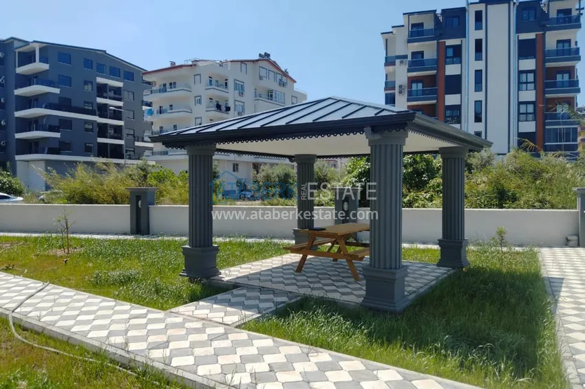 Трехкомнатная квартира с мебелью и техникой напрямую от собственника в Газипаше, Пазарджи 5 