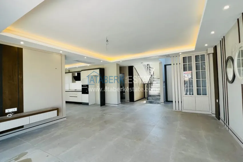 Приобрести Отдельно стоящая частная вилла рядом с морем в Кемере, район Чамьюва 3 