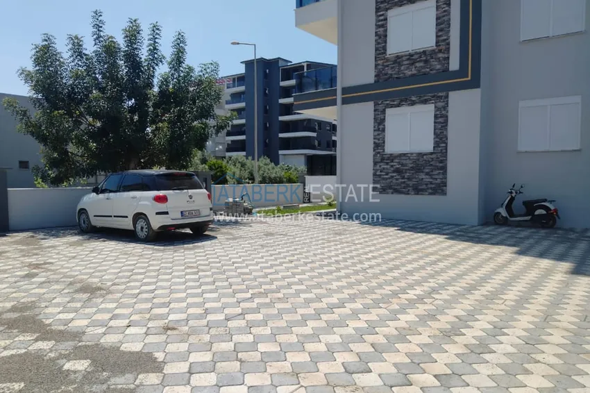 Трехкомнатная квартира с мебелью и техникой напрямую от собственника в Газипаше, Пазарджи 8 