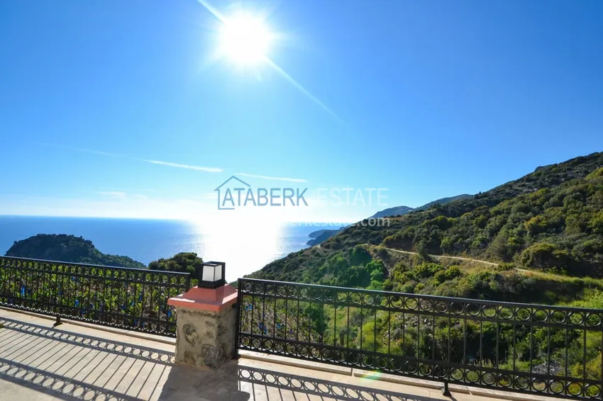 Современная частная двухэтажная вилла с новой мебелью и роскошным панорамным видом в Газипаше  13 