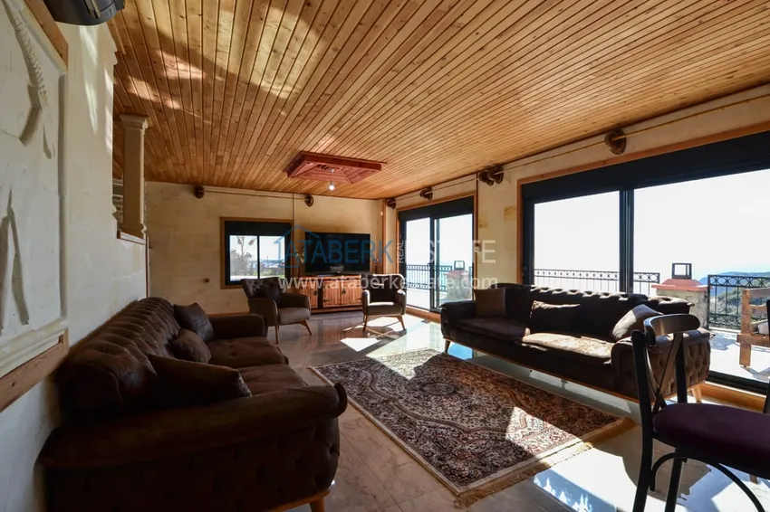 Приобрести Современная частная двухэтажная вилла с новой мебелью и роскошным панорамным видом в Газипаше  1 