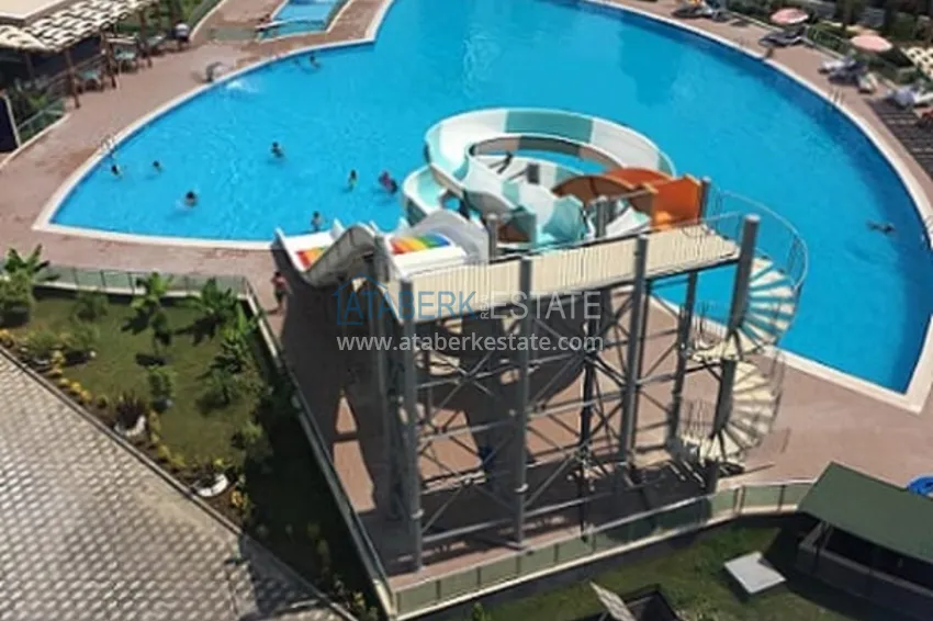 Квартира 2+1 в жилом комплексе с инфраструктурой комфорт-класса в 100 метрах от Средиземного моря в районе Томюк-Мерсин 7 