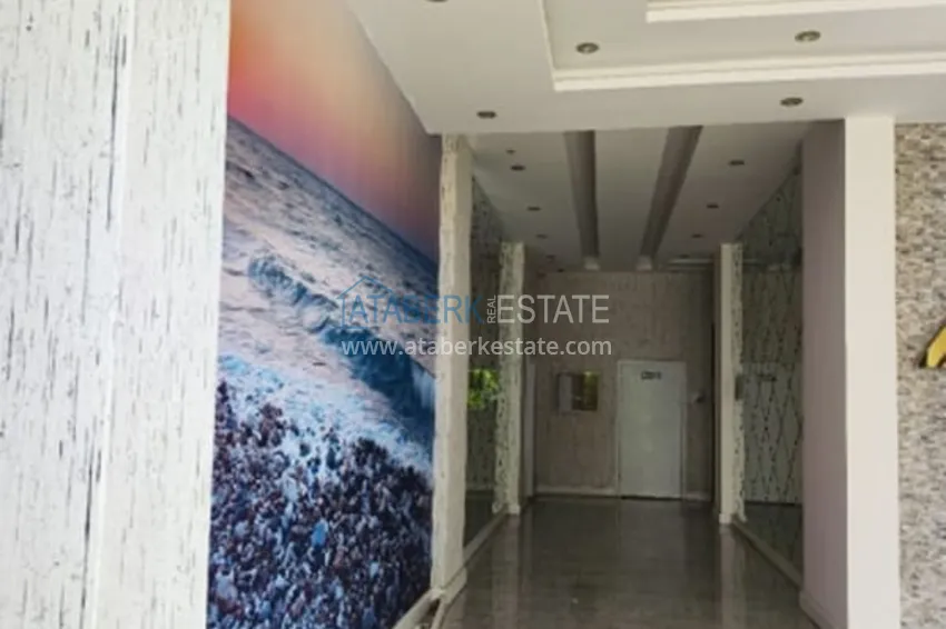 Квартира 2+1 в жилом комплексе с инфраструктурой комфорт-класса в 100 метрах от Средиземного моря в районе Томюк-Мерсин 3 