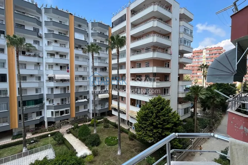 Квартира 2+1 с видом на море и отдельной кухней в районе Мезитли-Мерсин 3 