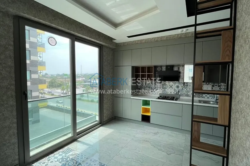 Приобрести Апартаменты 3+1 в жилом комплексе с инфраструктурой в районе Мезитли-Мерсин 11