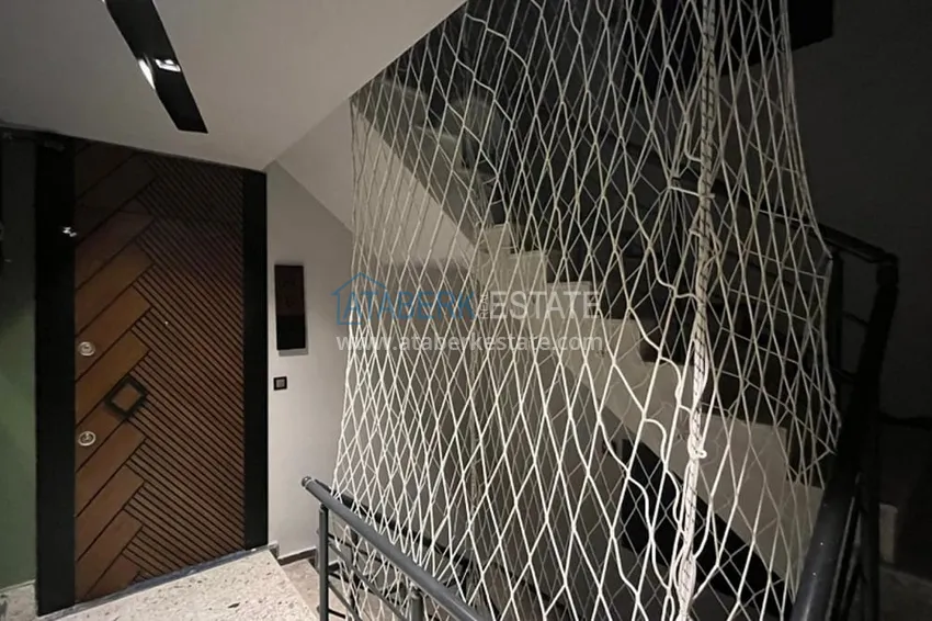 Апартаменты 3+1 в жилом комплексе с инфраструктурой в районе Мезитли-Мерсин 10