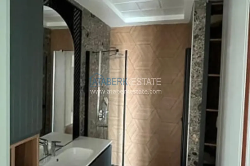 Приобрести Апартаменты 3+1 в жилом комплексе с инфраструктурой в районе Мезитли-Мерсин 17