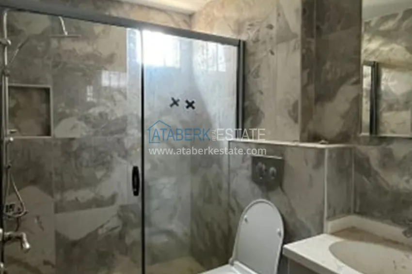 Приобрести Квартира 4+1 c отдельной кухней и застекленным балконом в районе Мезитли-Мерсин 21 