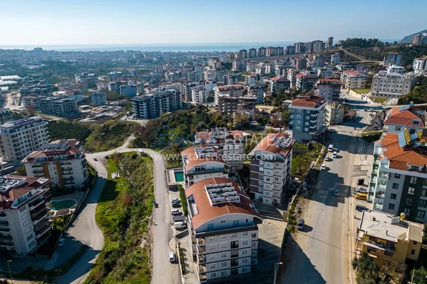 Квартира 3+1 с отдельной кухней и застеклённым балконом, район верхняя Оба – микрорайон Чиплаклы  1 