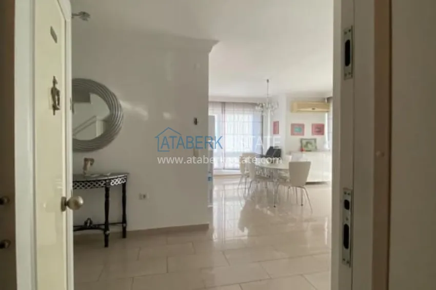 Приобрести Видовая квартира-дуплекс 4+1 с мебелью в Алании  1 