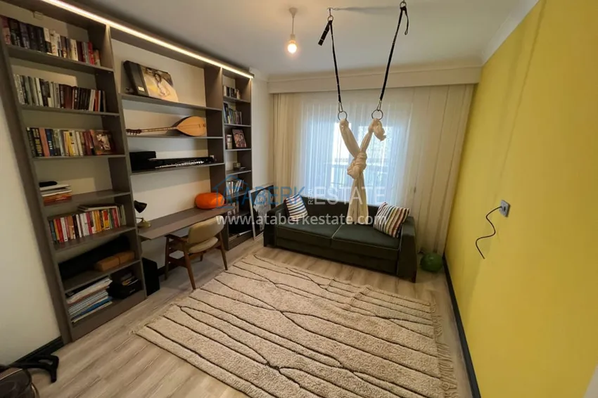 Приобрести Квартира 3+1 с отдельной кухней и застеклённым балконом, район верхняя Оба – микрорайон Чиплаклы  9 