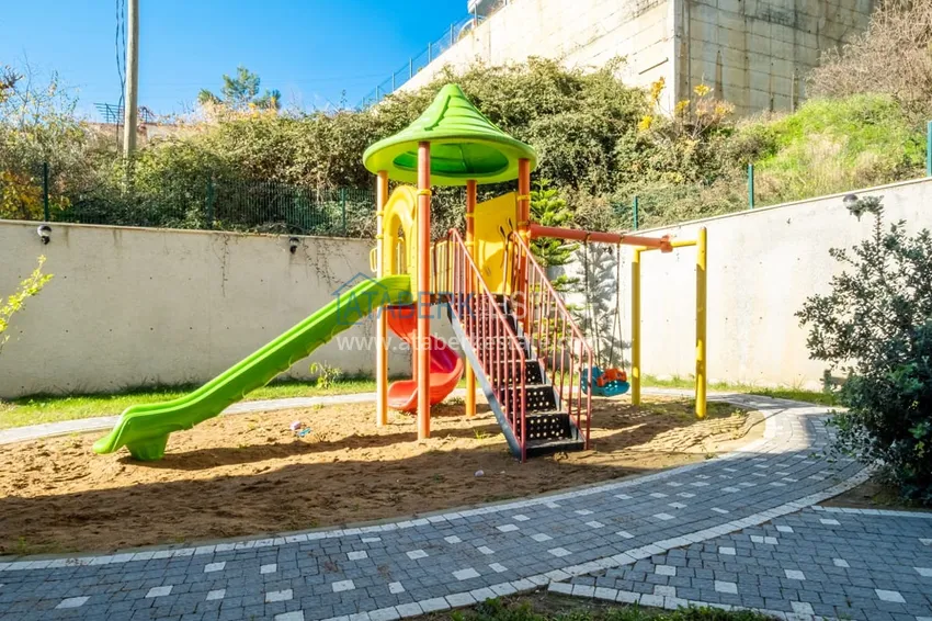 Квартира 3+1 с отдельной кухней и застеклённым балконом, район верхняя Оба – микрорайон Чиплаклы  12 