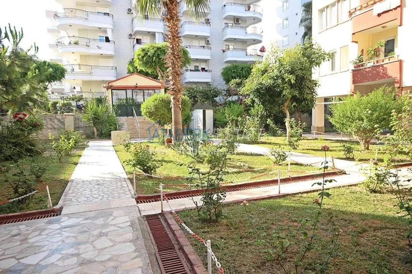 Квартира 3+1 меблированная в 200 метрах от моря, район Махмутлар – Алания 12 