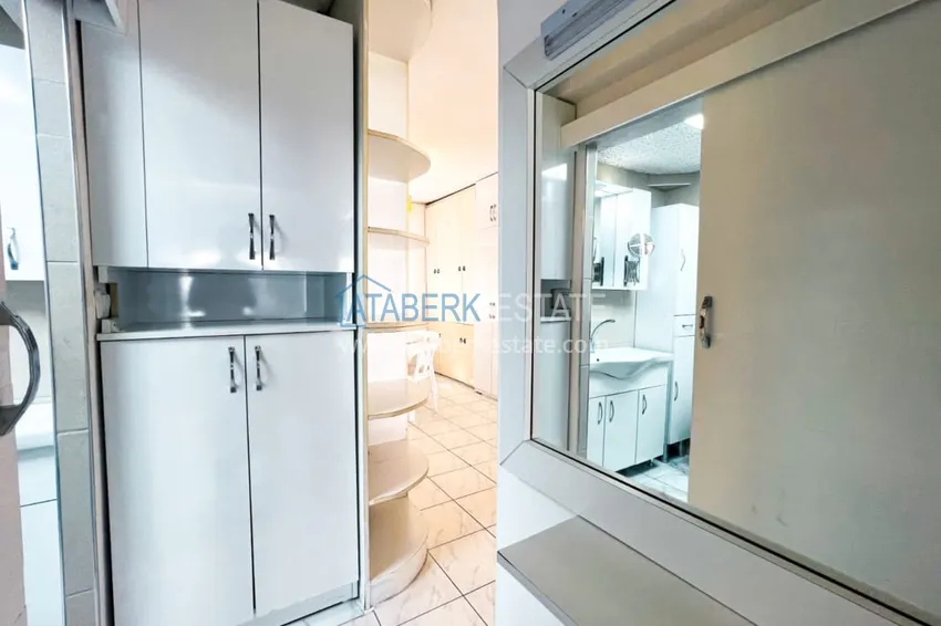 Приобрести Просторная двухкомнатная квартира с мебелью и камином в районе Алании – Конаклы 14 