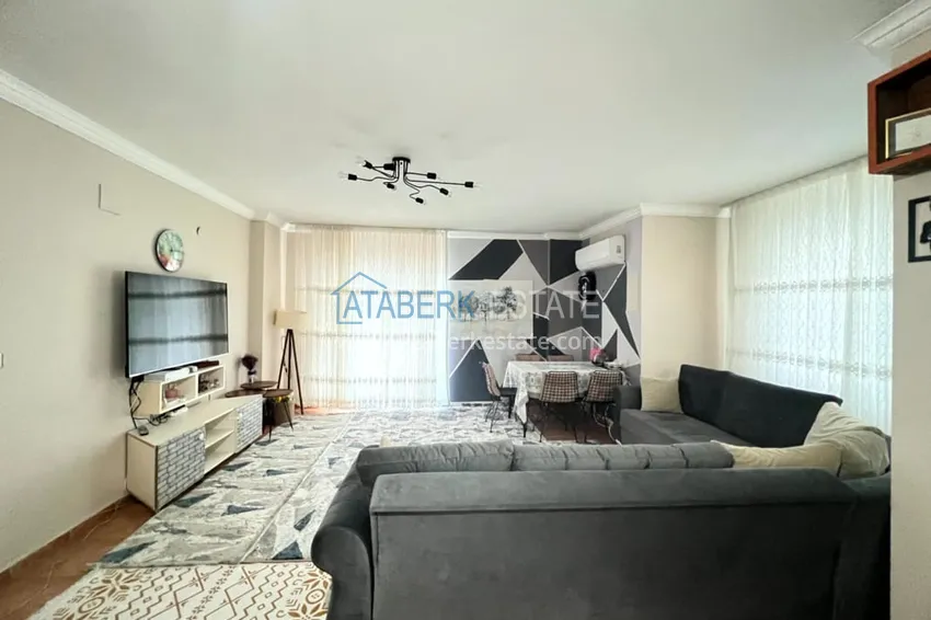 Приобрести Трехкомнатная квартира с мебелью, в 700 метрах от моря в центре района Авсаллар, Алания 3 