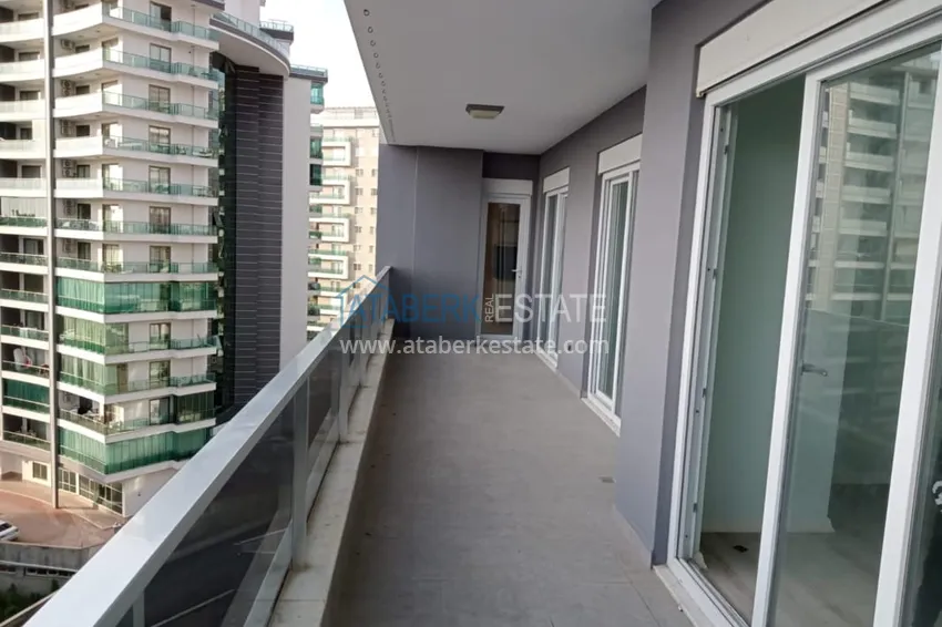 Приобрести Квартира 3+1 с отдельной кухней в новом комплексе, район Махмутлар – Алания 16 