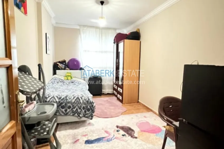 Приобрести Трехкомнатная квартира с мебелью, в 700 метрах от моря в центре района Авсаллар, Алания 6 