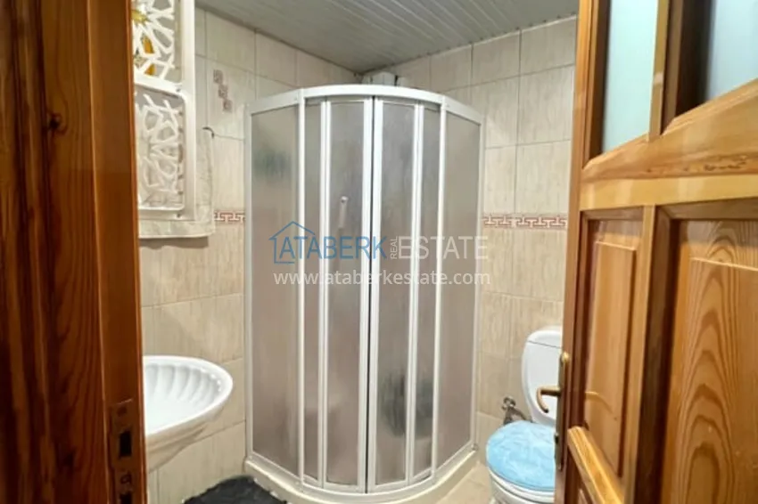 Приобрести Трехкомнатная квартира с мебелью, в 700 метрах от моря в центре района Авсаллар, Алания 7 