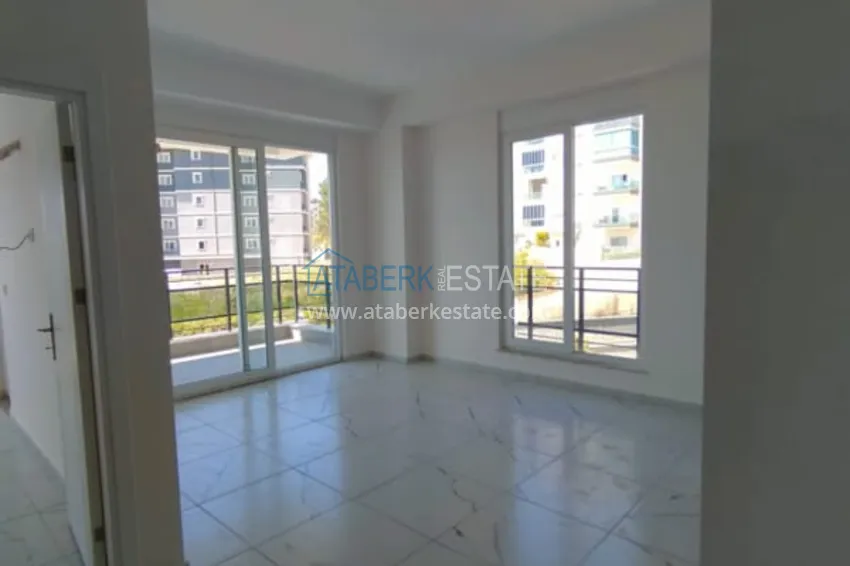 Приобрести Двухкомнатная квартира от собственника в новостройке, район Авсаллар, Алания. Подходит для краткосрочной аренды 1 