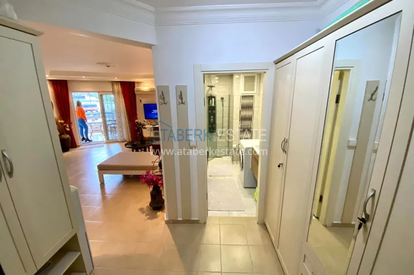 Приобрести Квартира 2+1 меблированная с застеклёнными балконами и видом на горы, район Тосмур – Алания 1 