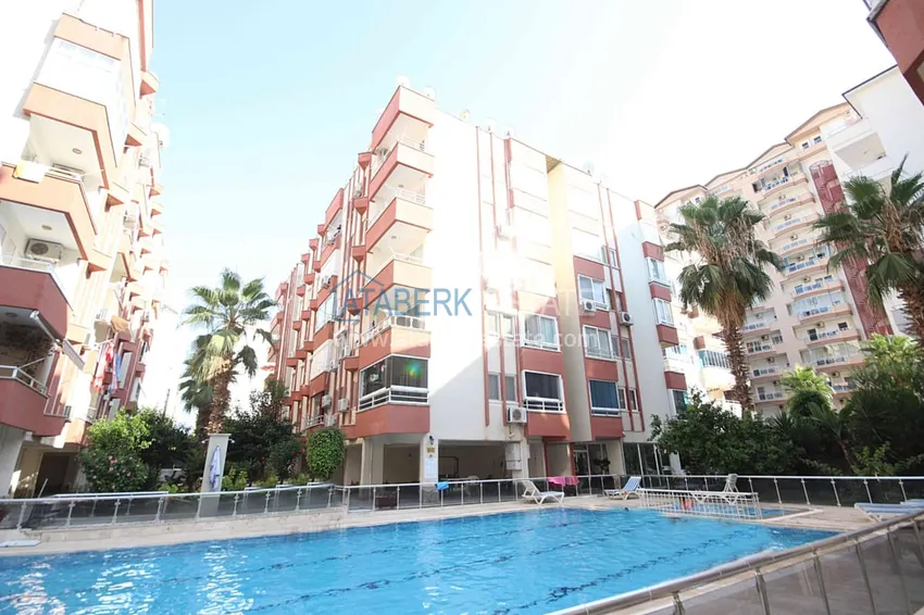 Квартира 3+1 меблированная в 200 метрах от моря, район Махмутлар – Алания 2 