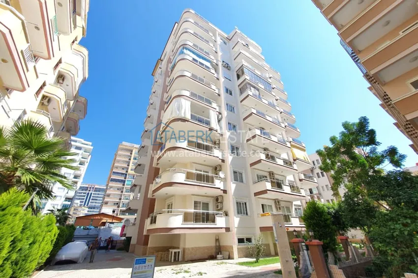 Двухкомная квартира в Махмутларе с мебелью в комплексе с бассейном 4 