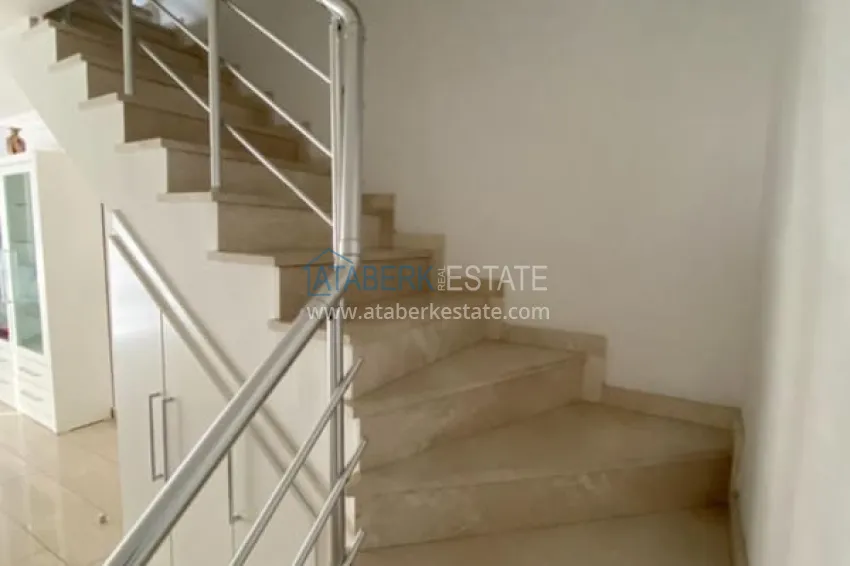 Приобрести Видовая квартира-дуплекс 4+1 с мебелью в Алании  30 