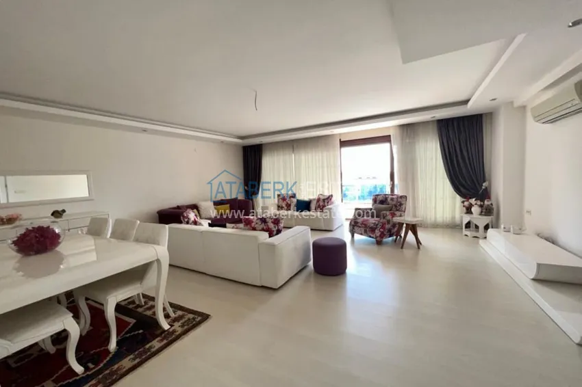 Приобрести Недвижимость под гражданство и ВНЖ. Квартира 3+1 с мебелью и отдельной кухней в престижном жилом комплексе - район Джикджилли, Алания 2