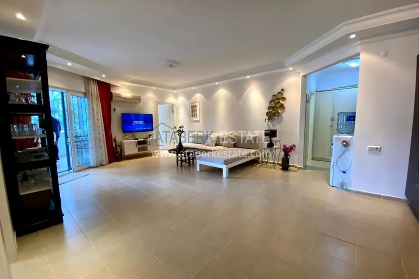 Приобрести Квартира 2+1 меблированная с застеклёнными балконами и видом на горы, район Тосмур – Алания 3 