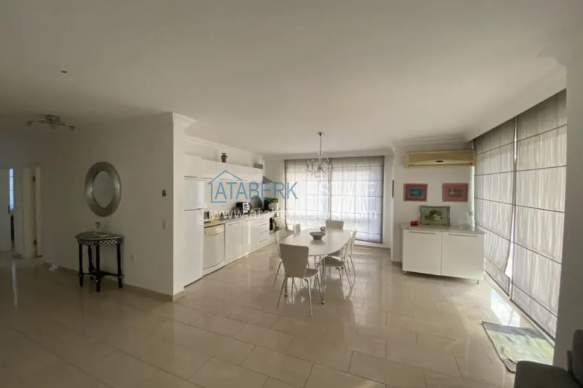 Приобрести Видовая квартира-дуплекс 4+1 с мебелью в Алании  5 