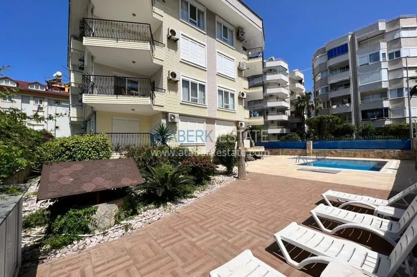 Квартира 2+1 с мебелью в уютном комплексе всего в 250 метрах от моря, район Оба – Алания 5 