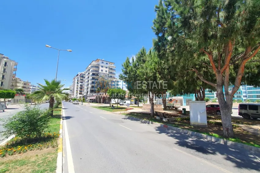 Видовой пентхаус с мебелью в комплексе на центральной улице района Махмутлар 5 