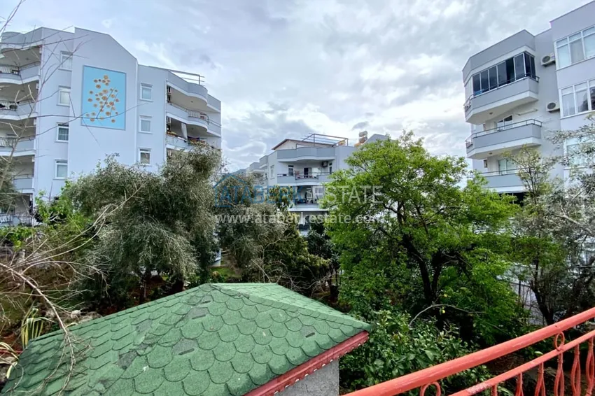 Квартира 2+1 меблированная с застеклёнными балконами и видом на горы, район Тосмур – Алания 9 