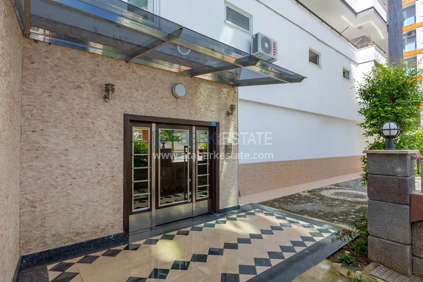 Видовой пентхаус с мебелью в комплексе на центральной улице района Махмутлар 9 