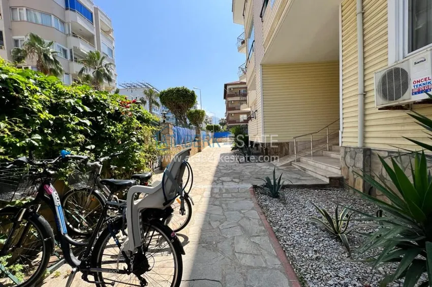 Квартира 2+1 с мебелью в уютном комплексе всего в 250 метрах от моря, район Оба – Алания 8 