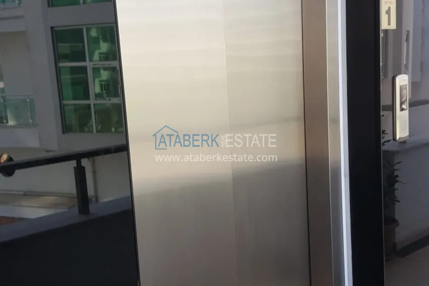 Видовой пентхаус с мебелью в комплексе на центральной улице района Махмутлар 11 