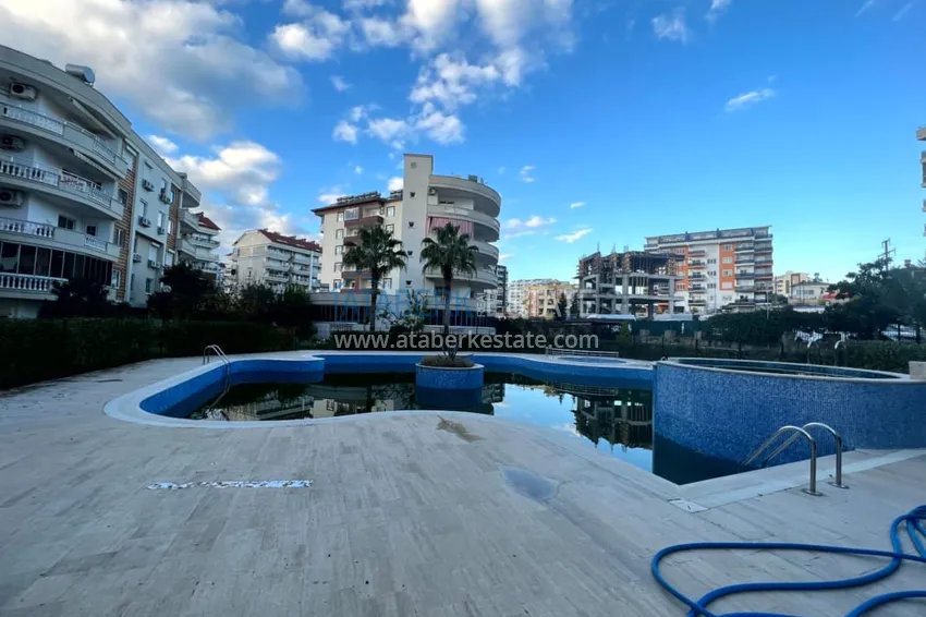 Трехкомнатная квартира с мебелью, в 700 метрах от моря в центре района Авсаллар, Алания 9 