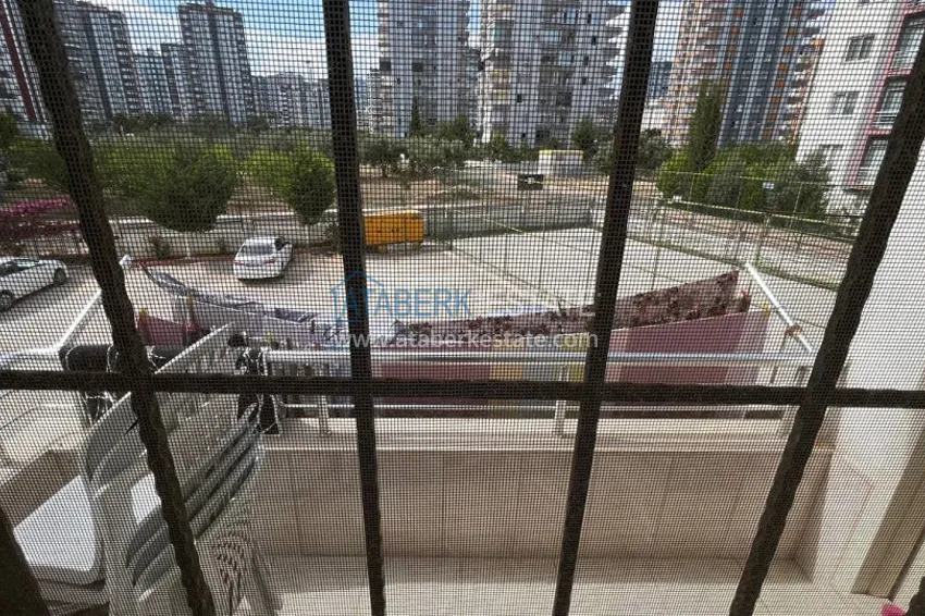 Приобрести Просторная квартира 3+1 с отдельной кухней в районе Акдениз-Мерсин 26 