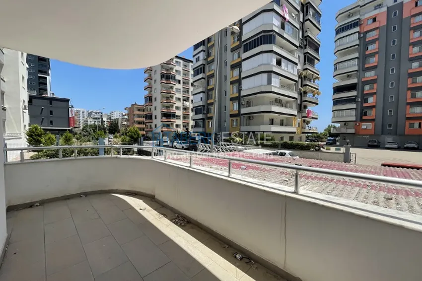 Приобрести Дуплекс 5+1 с чистовой отделкой в 50 метрах от моря район Акдениз-Мерсин 35 