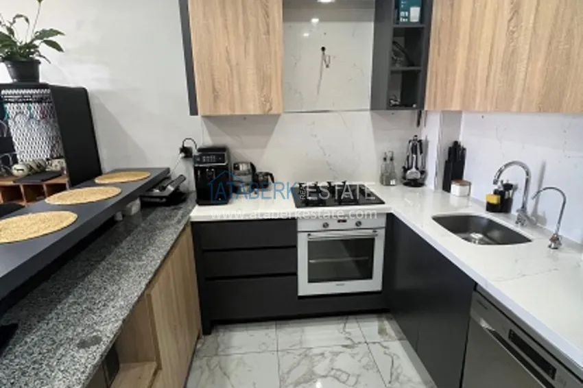 Приобрести Срочная продажа! Квартира 2+1 меблированная с техникой, вид на море Тедже-Мерсин 12