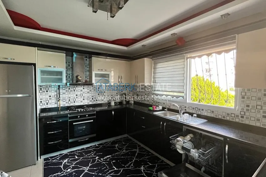 Приобрести Просторная квартира 3+1 с отдельной кухней в районе Акдениз-Мерсин 12 